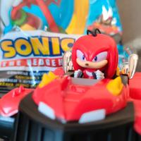 Macchinina Knuckles - amico Sonic - Eurospin 