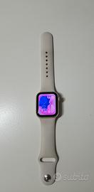 Apple Watch SE 40 mm