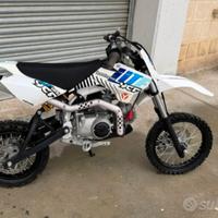 Pit bike 125 YCF