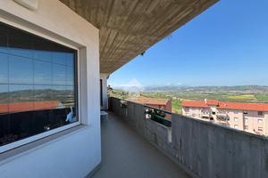 4 LOCALI A ATRI