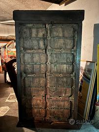 Armadio berbero in legno
