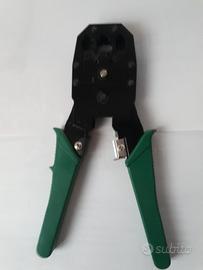 crimpatrice RJ45.  RJ11