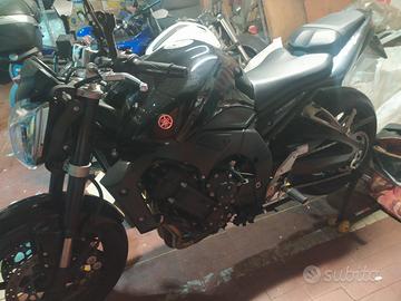 Yamaha FZ1 - 2008