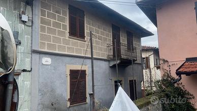 Casa ad albugnano