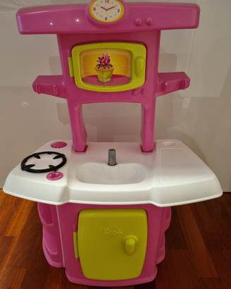 Cucina giocattolo