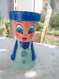 Vasi in terracotta dipinti a mano