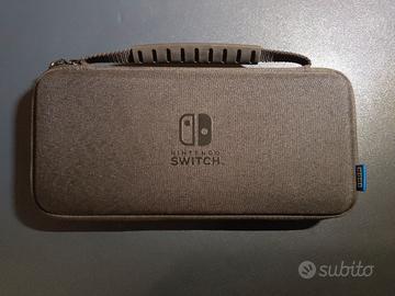 custodia Nintendo Switch Hori Licenza ufficiale 