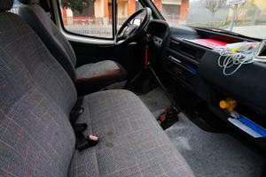 Camioncino cassonato