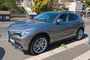 Alfa Romeo Stelvio 2.2 Q4 esecutive 190 CV