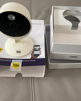 Telecamera da interno wifi Yale YWIPC-301W