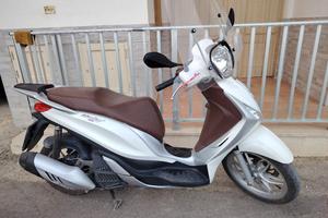 piaggio medley 150