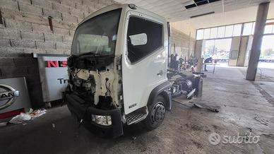 NISSAN NT-500 RICAMBI USATI E NUOVI