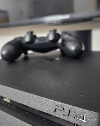 Ps4 slim 1Tb