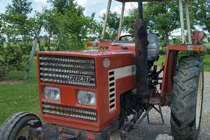Trattore Fiat 446 2 RM 50 cavalli