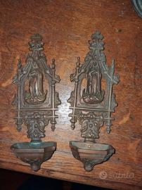 Coppia di acquasantiere antiche / stile neogotico 