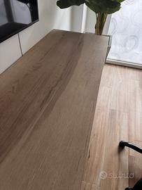 Mobile Besta180cm con top legno