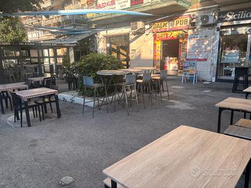 Ceditura pub tavola calda