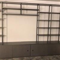 Libreria in ferro stile indistriale