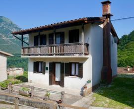 CASA INDIPENDENTE RISTRUTTURATA CON TERRAZZO E ...