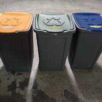 Bidoni per raccolta differenziata 