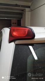 faro sinistro secondario Citroen c3
