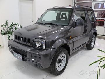 SUZUKI Jimny 1.3 4WD Confort+ Cambio A/T "Solo 4