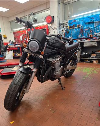 SUZUKI GSF 600 BANDIT – CAFE RACER CUSTOM