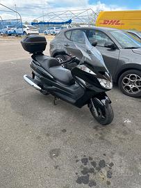 Yamaha majesty 400