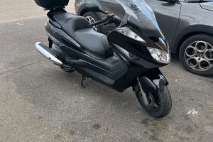 Yamaha majesty 400