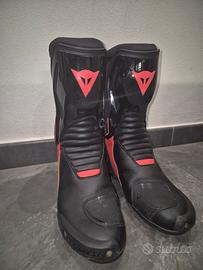 stivali moto Dainese