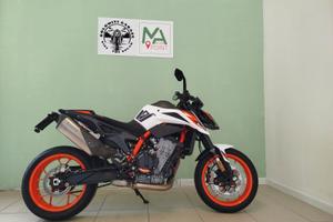 KTM Duke 890