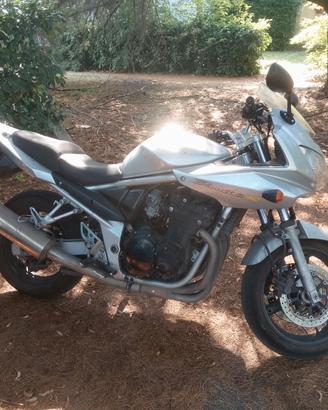 Suzuki bandit 650 2006