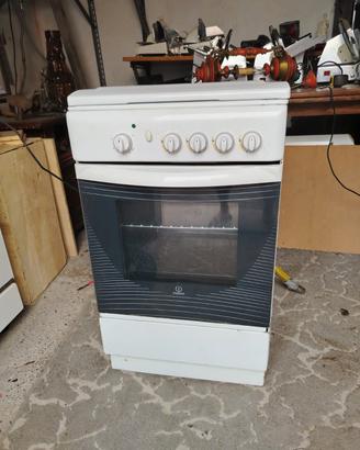 cucina con forno a gas 