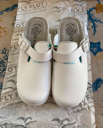 Fly Flot zoccoli sanitari donna taglia 38