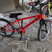 bicicletta ragazzo btwin rossa