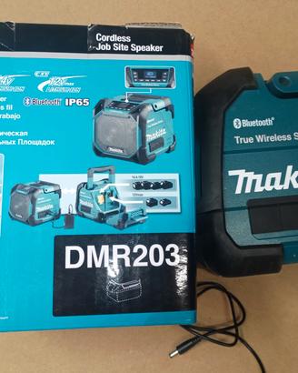 Makita dmr 203 
