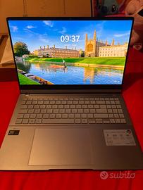 Asus Vivobook S/15 OLED