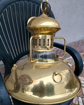 lampada in ottone 