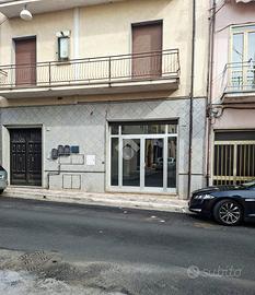 NEGOZIO A CASTROVILLARI