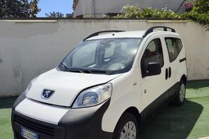 PEUGEOT BIPPER  1,3 HDI  75cv   55kw   5 POSTI