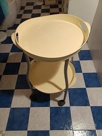 carrellino plastica rigida e struttura in ferro 