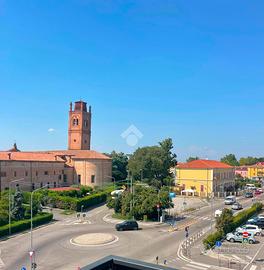 3 LOCALI A FERRARA