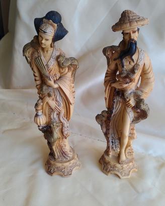 STATUE PERSONE CINESI IN RESINA DURA COLORATA 