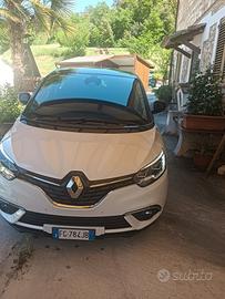 RENAULT Scénic 4 serie