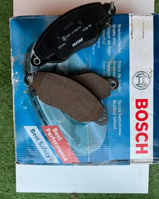 Pastiglie e dischi dei freni per Ford