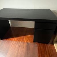 Scrivania serie MALM + sedia