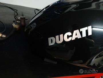 serbatoio ducati monster 
