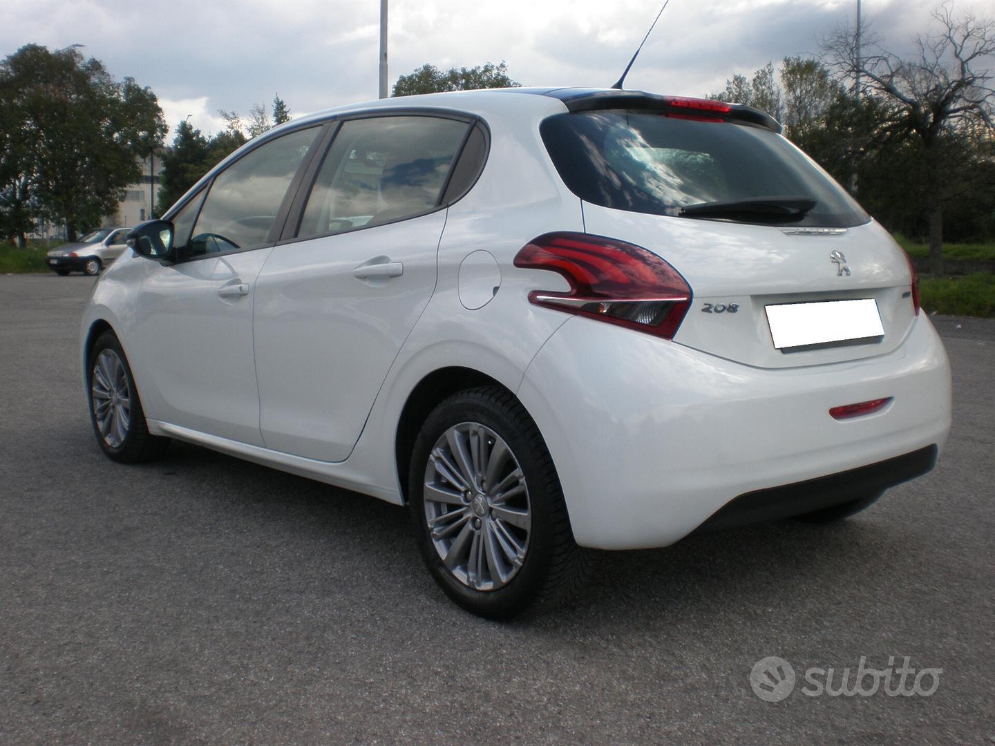 Peugeot 208 1° serie