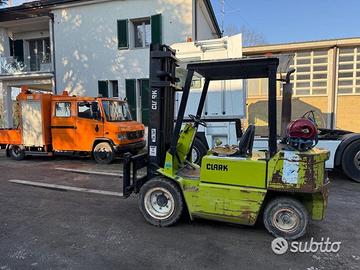 Carrello CLARK GPL 3400 ORE 3T PORTATA- OK PERMUTE