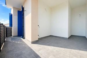 Appartamento di 160 m² con 5 locali e box auto a E